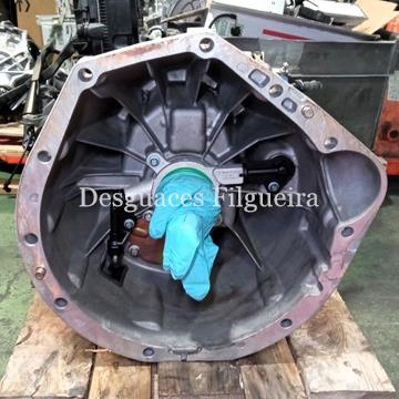 Caja de cambios manual de Mercedes-Benz Sprinter 3-t Furgón, 313 CDI, 129 cv, código de motor 611.981, año 2006. - Imagen 1