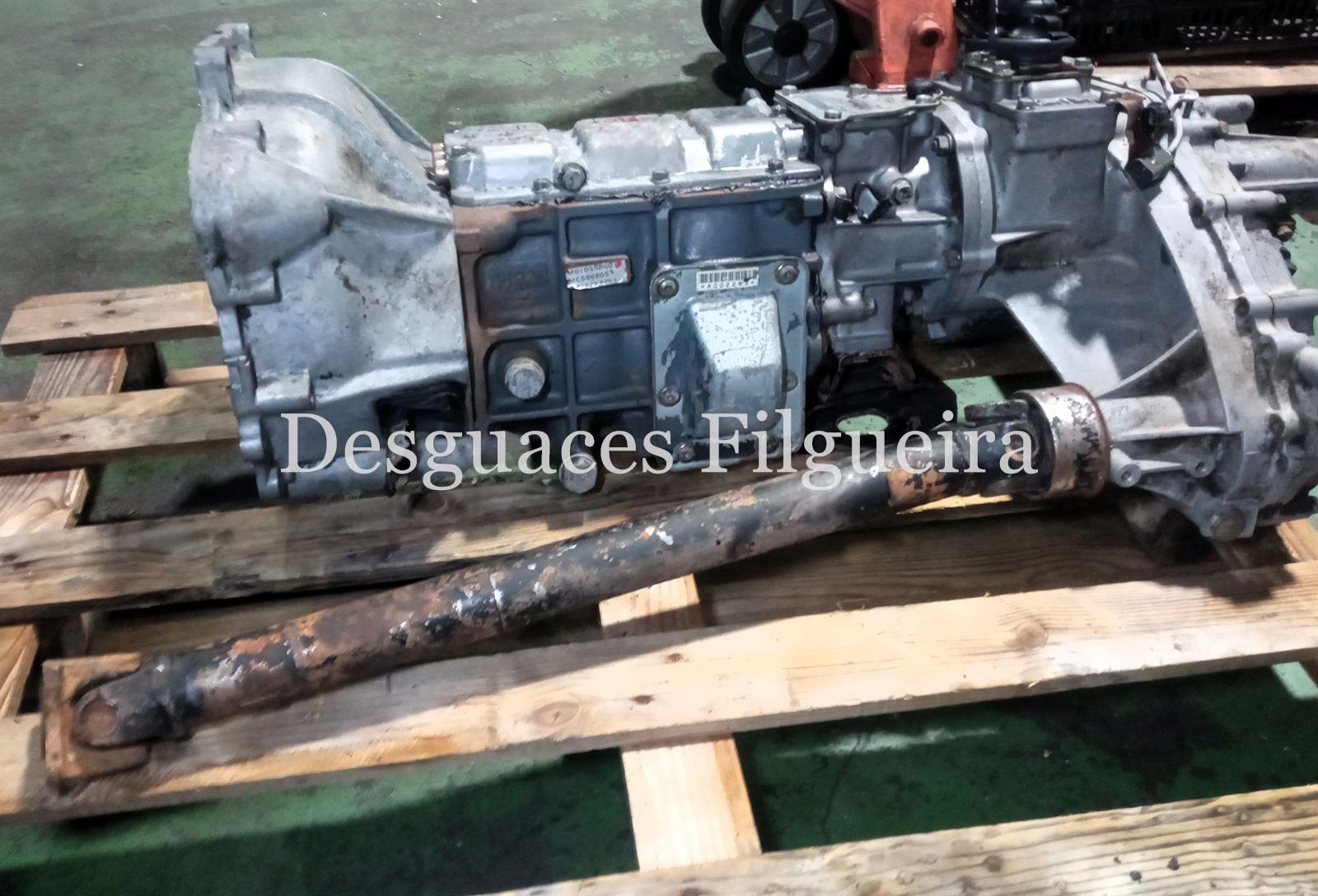 Caja de cambios manual de Mitsubishi Montero 2.5 TDiC, 99 cv, código de motor 4 D 56 T, año 1995. - Imagen 5