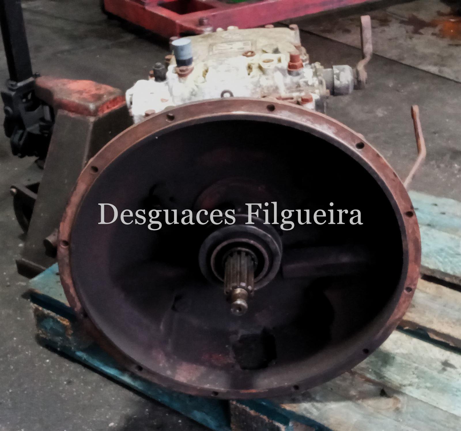 Caja de cambios manual de Pegaso 7217, 170 cv, código de motor 95A1EX2150, 2002. - Imagen 1