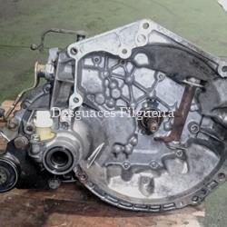 Caja de cambios manual de Peugeot 106, 1.5 D, 55cv, código de motor VJZ, año 1999. - Imagen 1
