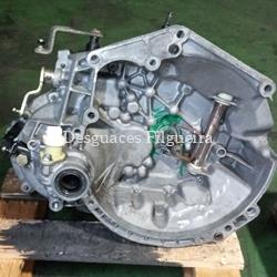 Caja de cambios manual de Peugeot 206, 1.4 i, 75 cv, código de motor KFW, año 2002. - Imagen 1