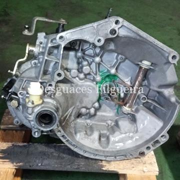 Caja de cambios manual de Peugeot 206, 1.4 i, 75 cv, código de motor KFW, año 2002. - Imagen 1