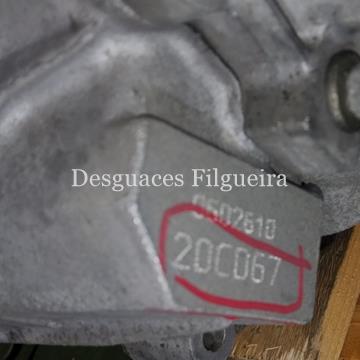 Caja de cambios manual de Peugeot 206, 1.4 i, 75 cv, código de motor KFW, año 2002. - Imagen 2