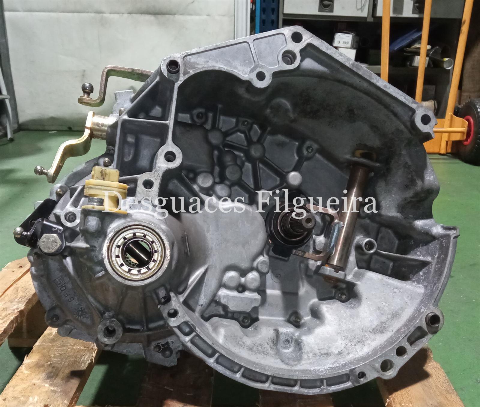 Caja de cambios manual de Peugeot 206 1.6 i, 89 cv, año 2000. - Imagen 1