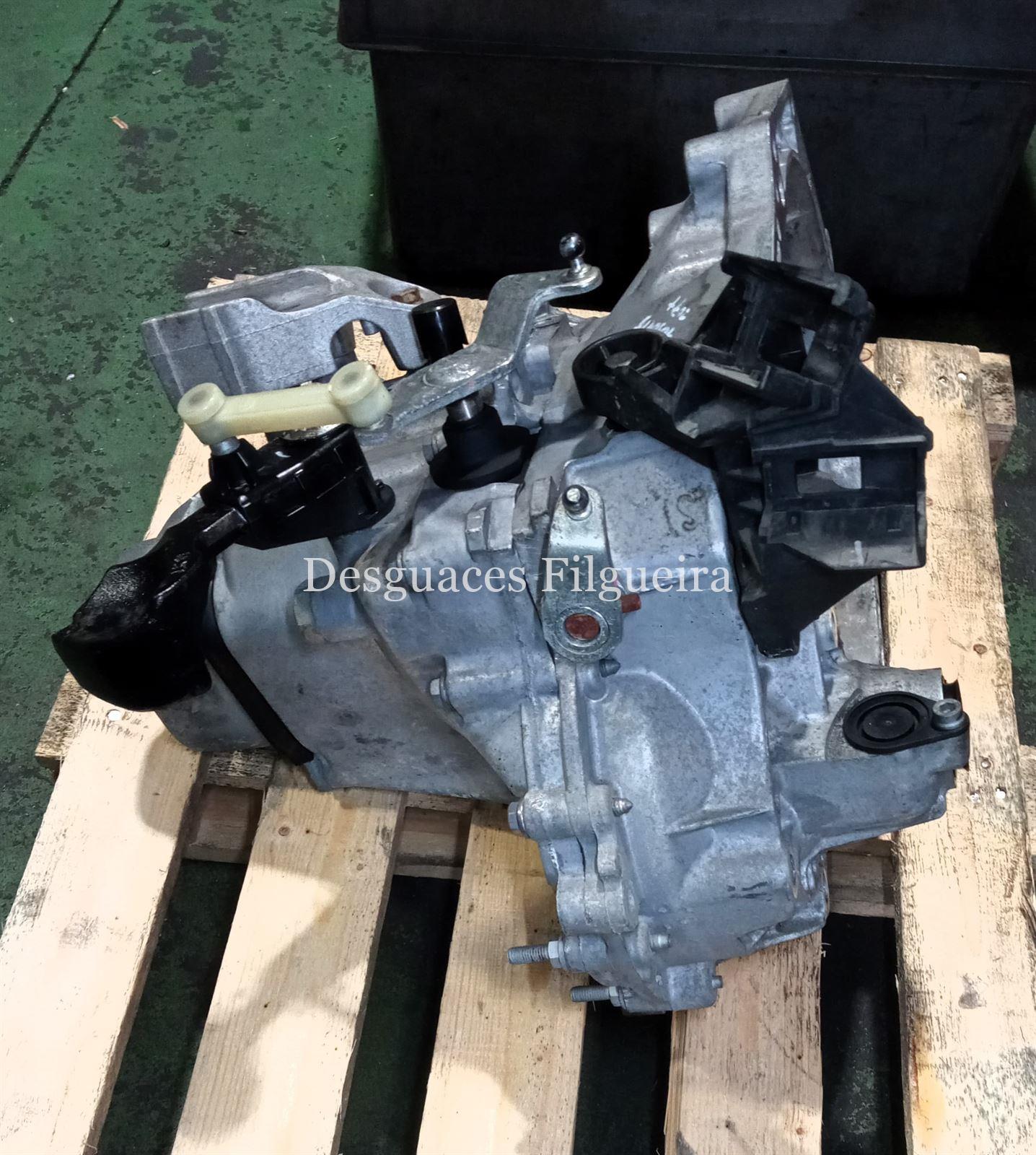 Caja de cambios manual de Peugeot 207+ 1.4 HDI, 68 cv, código de motor 8H91, año 2013. - Imagen 4