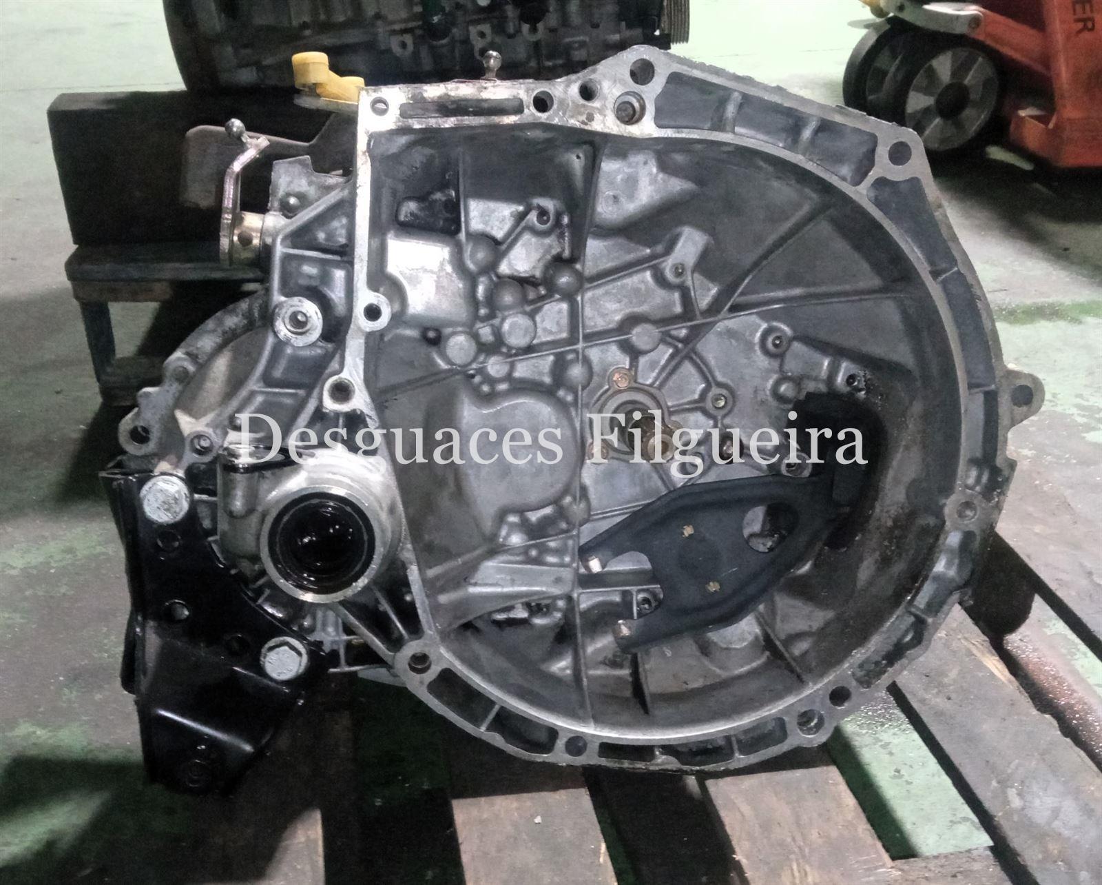 Caja de cambios manual de Peugeot 207 1.4 HDi, 68 cv,  código de motor 8HZ, año 2007. - Imagen 1
