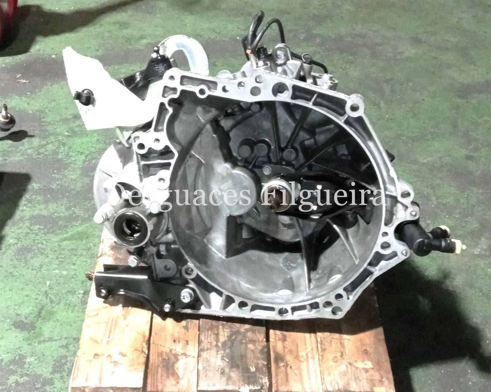 Caja de cambios manual de Peugeot 207 1.6 HDi, 90 cv, código de motor 9HX, año 2008. - Imagen 1