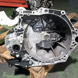 Caja de cambios manual de Peugeot 208 1.6 HDI. 75 cv, código de motor BH02, año 2016. - Imagen 1