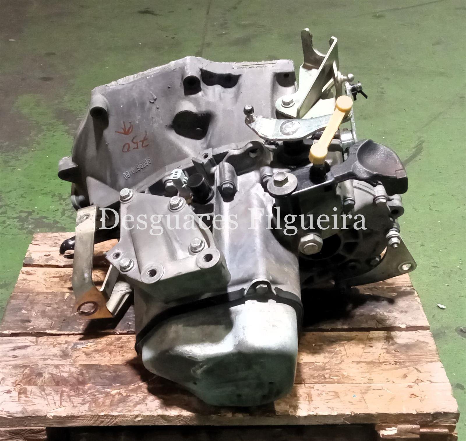 Caja de cambios manual de Peugeot Bipper 1.4 HDi, 68 cv, código de motor 8HZ, año 2008. - Imagen 4