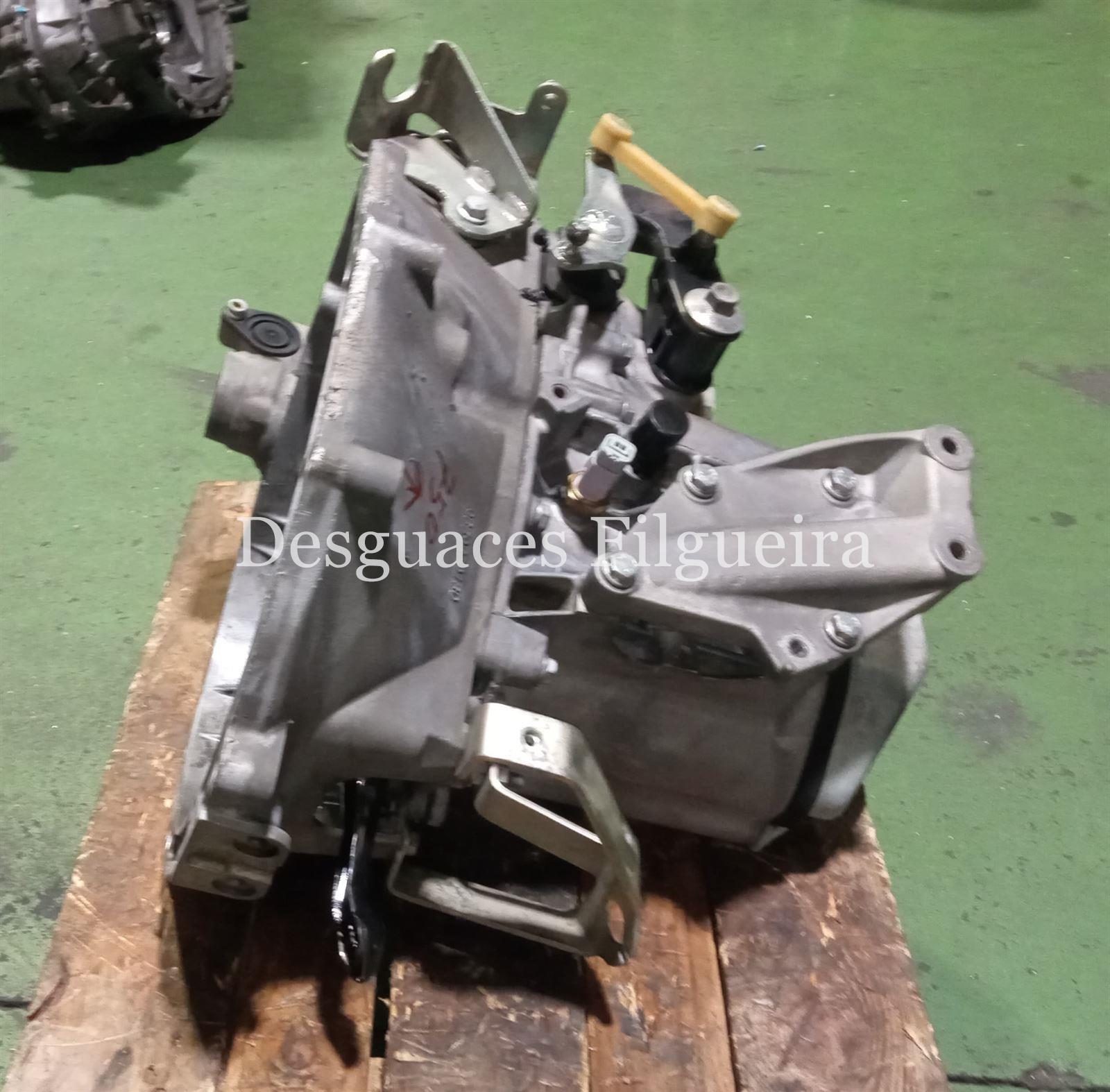 Caja de cambios manual de Peugeot Bipper 1.4 HDi, 68 cv, código de motor 8HZ, año 2008. - Imagen 5