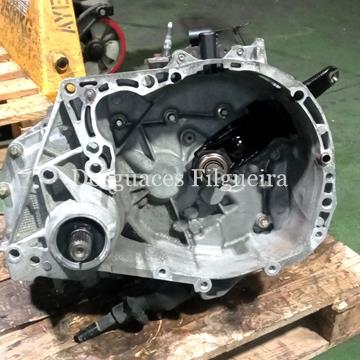Caja de cambios manual de Renault Clio II Fase I 1.5 dCi, 65 cv, código de motor K9KA704, año 2005. - Imagen 1