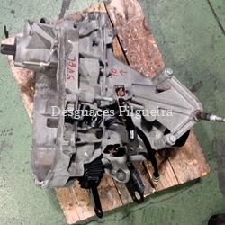 Caja de cambios manual de Renault Clio II Fase I 1.5 dCi, 65 cv, código de motor K9KA704, año 2005. - Imagen 2