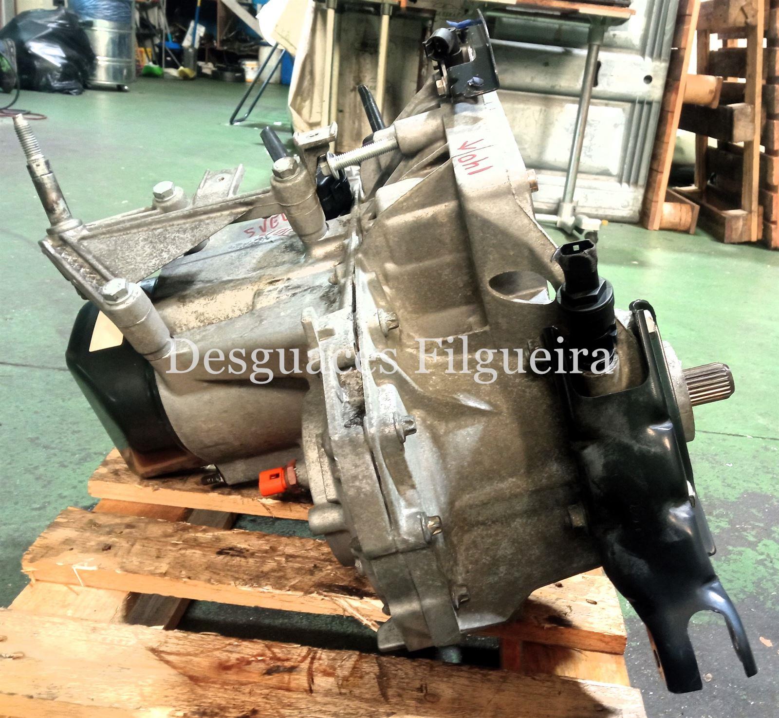 Caja de cambios manual de Renault Clio II Fase i, 1.9 D, 64 cv, año 2000. - Imagen 3