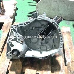 Caja de cambios manual de Renault Clio II Fase I, 65 cv, código de motor K9KA704, año 2002. - Imagen 1