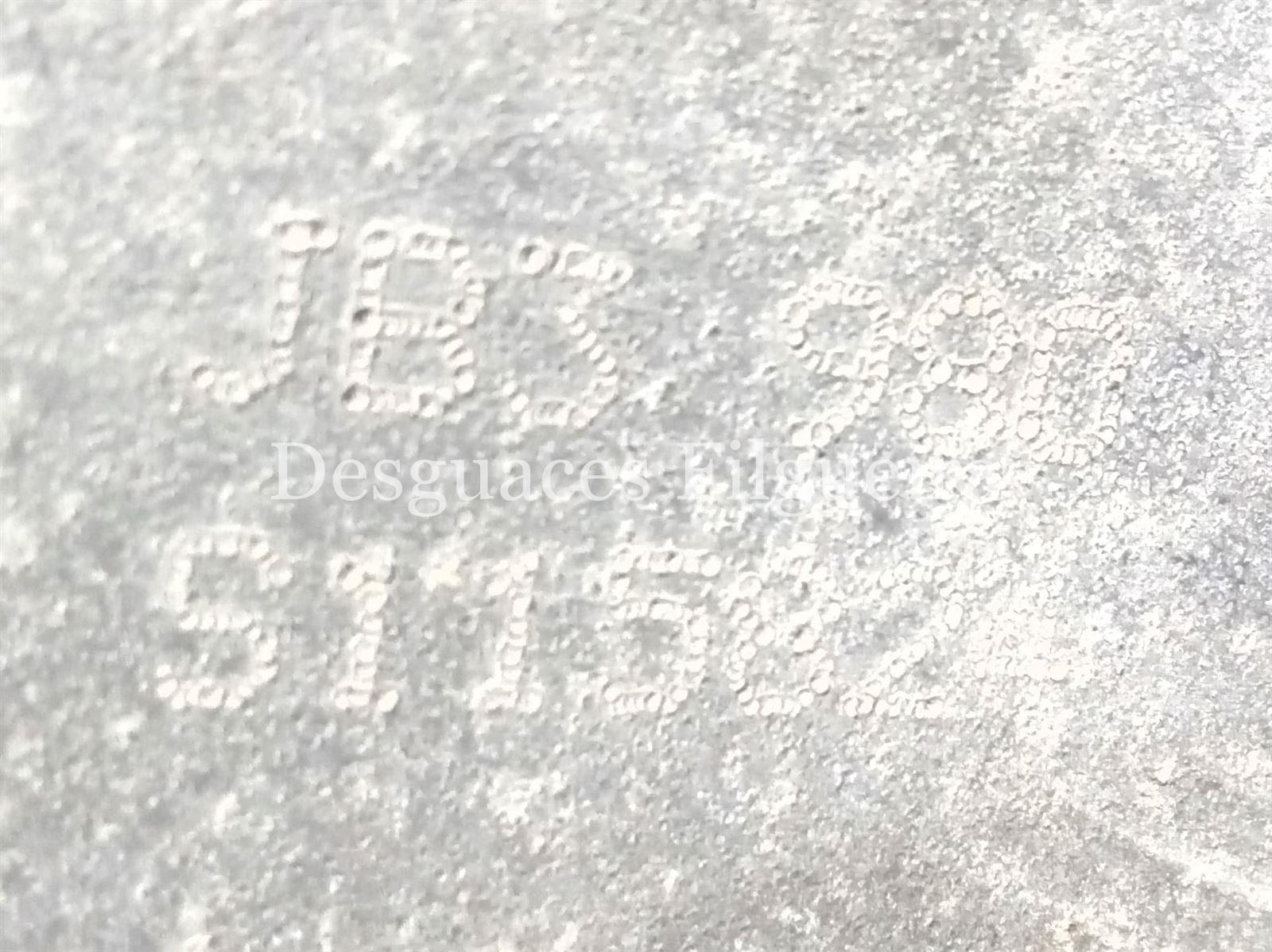 Caja de cambios manual de Renault Clio II Fase I, 65 cv, código de motor K9KA704, año 2002. - Imagen 2