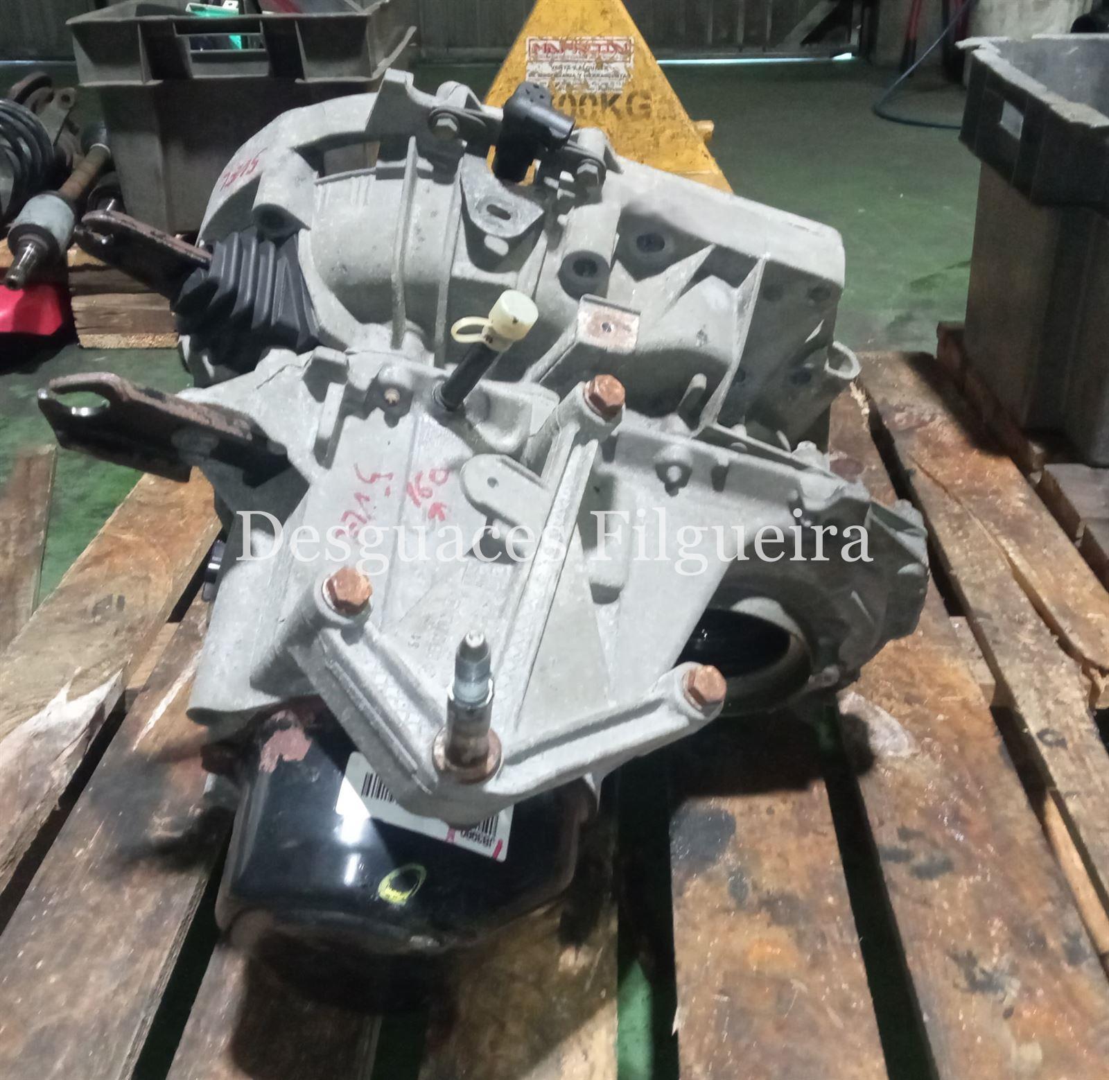 Caja de cambios manual de Renault Clio II Fase I, 65 cv, código de motor K9KA704, año 2002. - Imagen 5