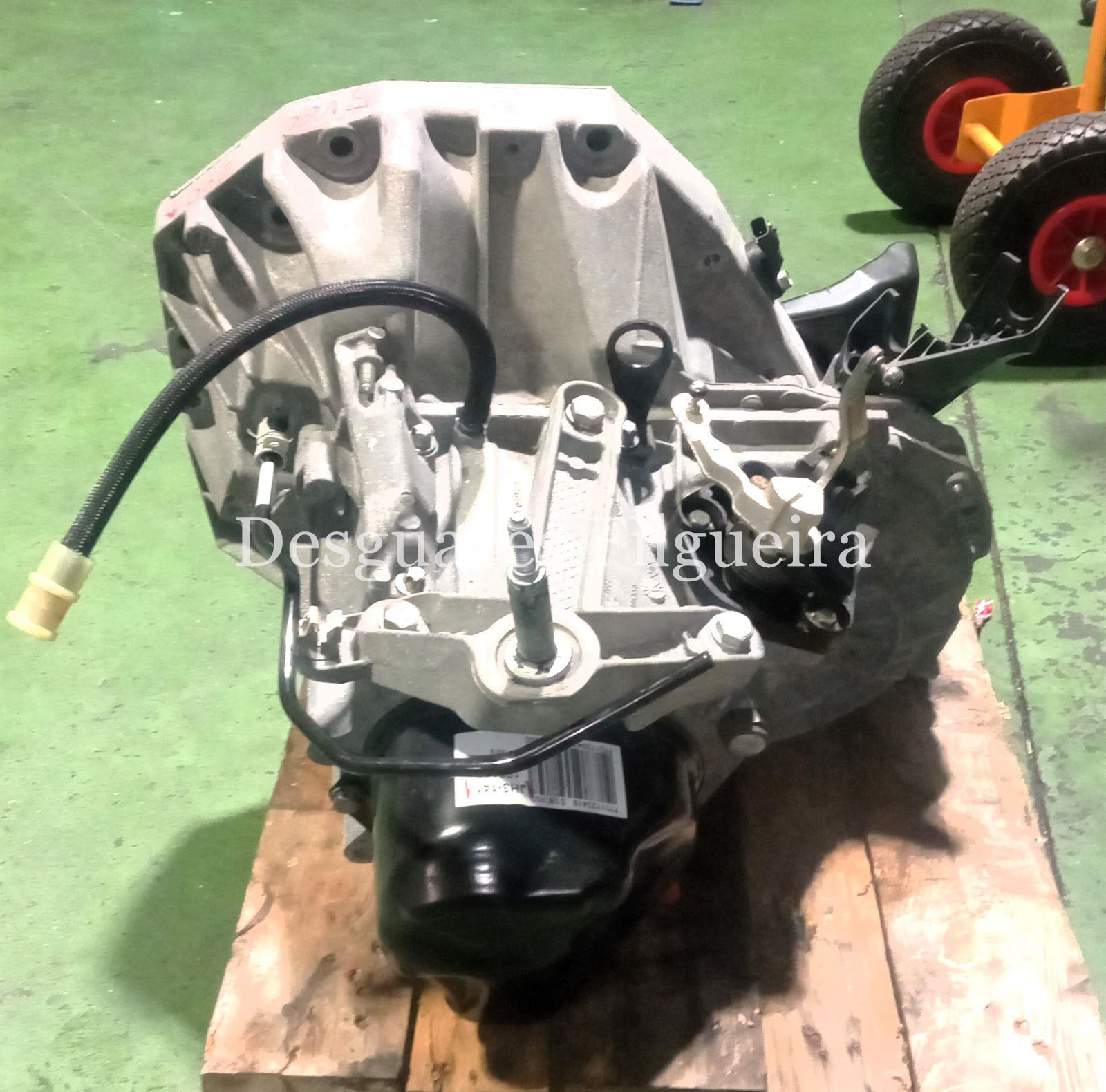 Caja de cambios manual de Renault Clio III 1.5 dCi 68 cv, código de motor K9KM768, año 2009. - Imagen 5