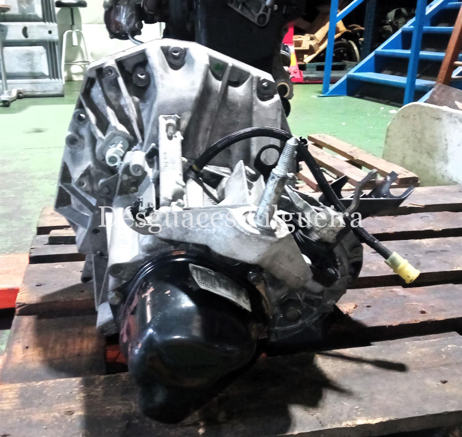 Caja de cambios manual de Renault Clio III 1.5 dCi, 86 cv, código de motor K9K T7, año 2005. - Imagen 4