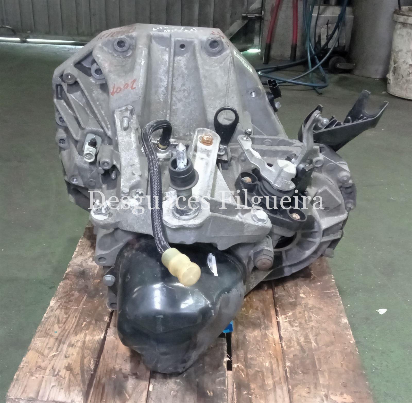 Caja de cambios manual de Renault Clio III, 1.6, 112 cv, código de motor K4MD800, año 2007. - Imagen 4