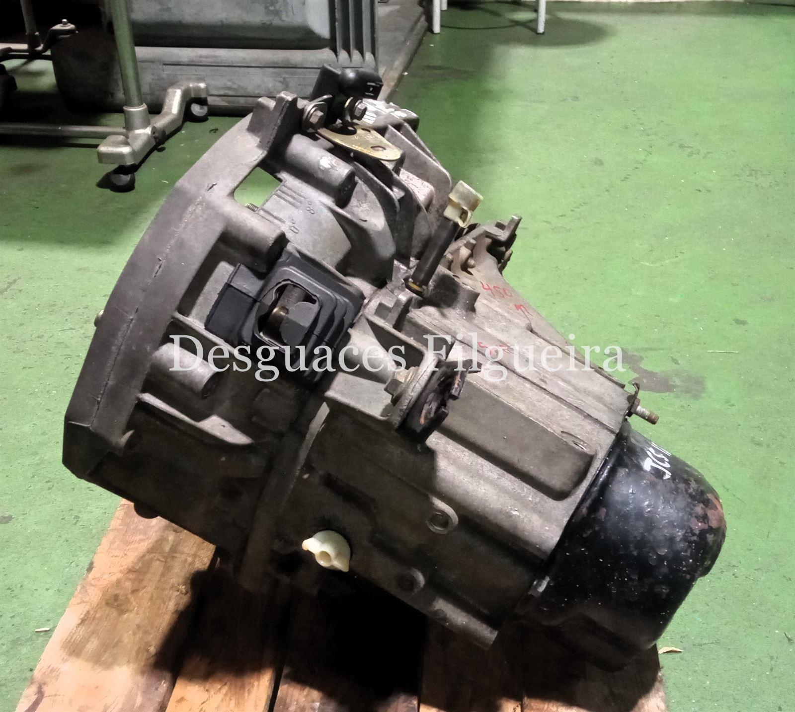 Caja de cambios manual de Renault Kangoo I, 1.5 dCi, 82 cv, código de motor K9K 702, año 2004. - Imagen 4