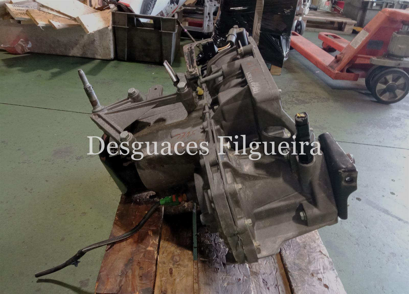 Caja de cambios manual de Renault Kangoo I 1.5 dCI Confort Expression, 65 cv, codigo de motor K9KA7,ref: JB3974, año 2004 - Imagen 3