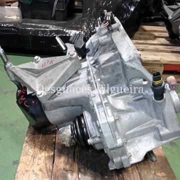 Caja de cambios manual de Renault Megane I Coach 1.4, 95 cv, código de motor K4J 714, año 2000. - Imagen 2
