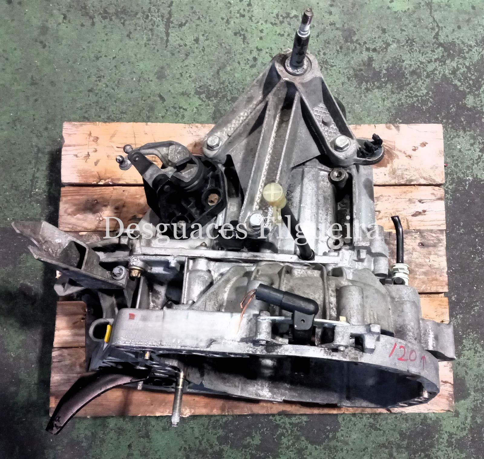 Caja de cambios manual de Renault Scenic II, 1.5 dCi, 83 cv, código de motor K9K 722, año 2003. - Imagen 6