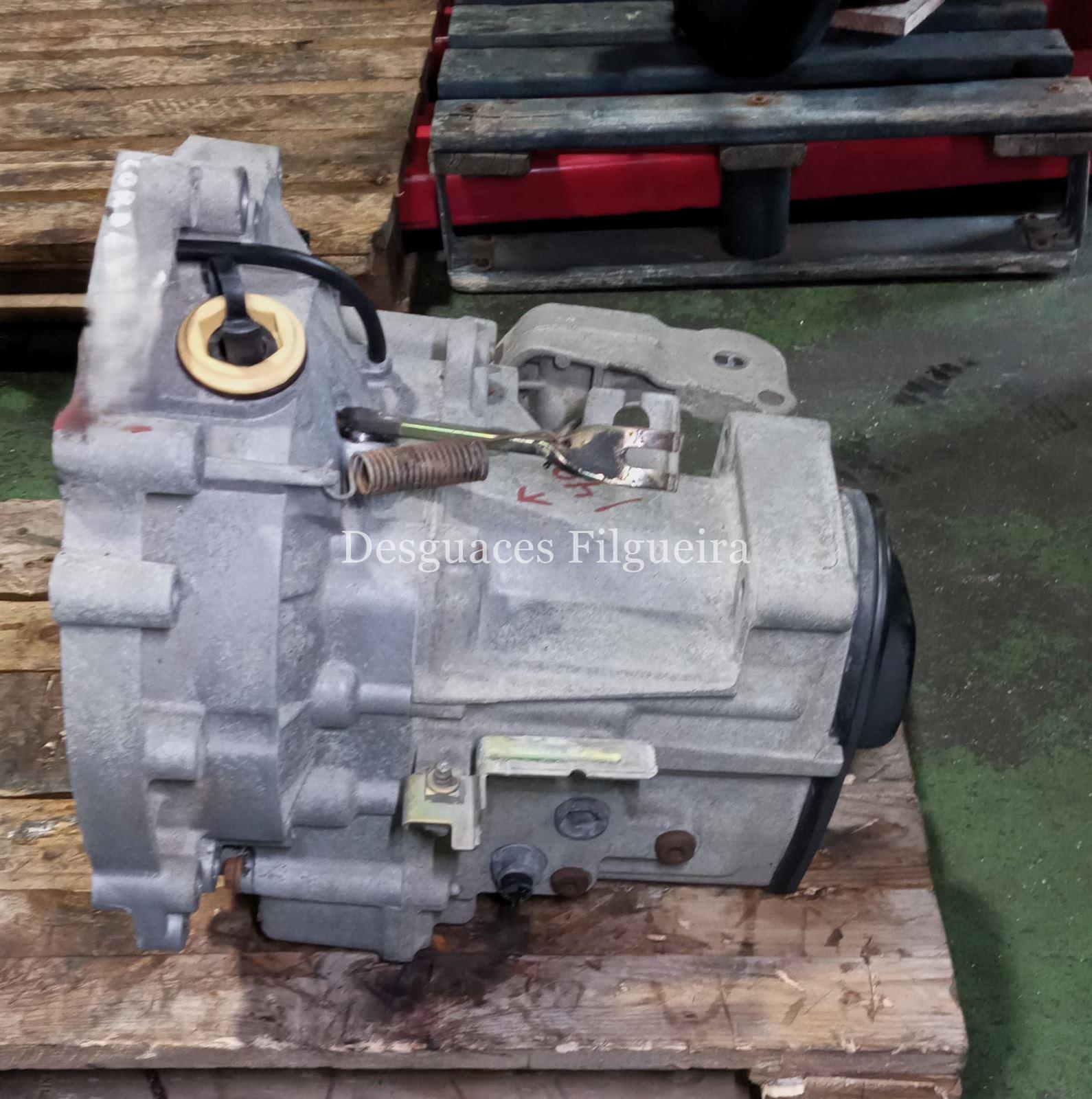 Caja de cambios manual de Seat Cordoba Berlina 1.4, 60 cv, código motor AUD, año 2001. - Imagen 3