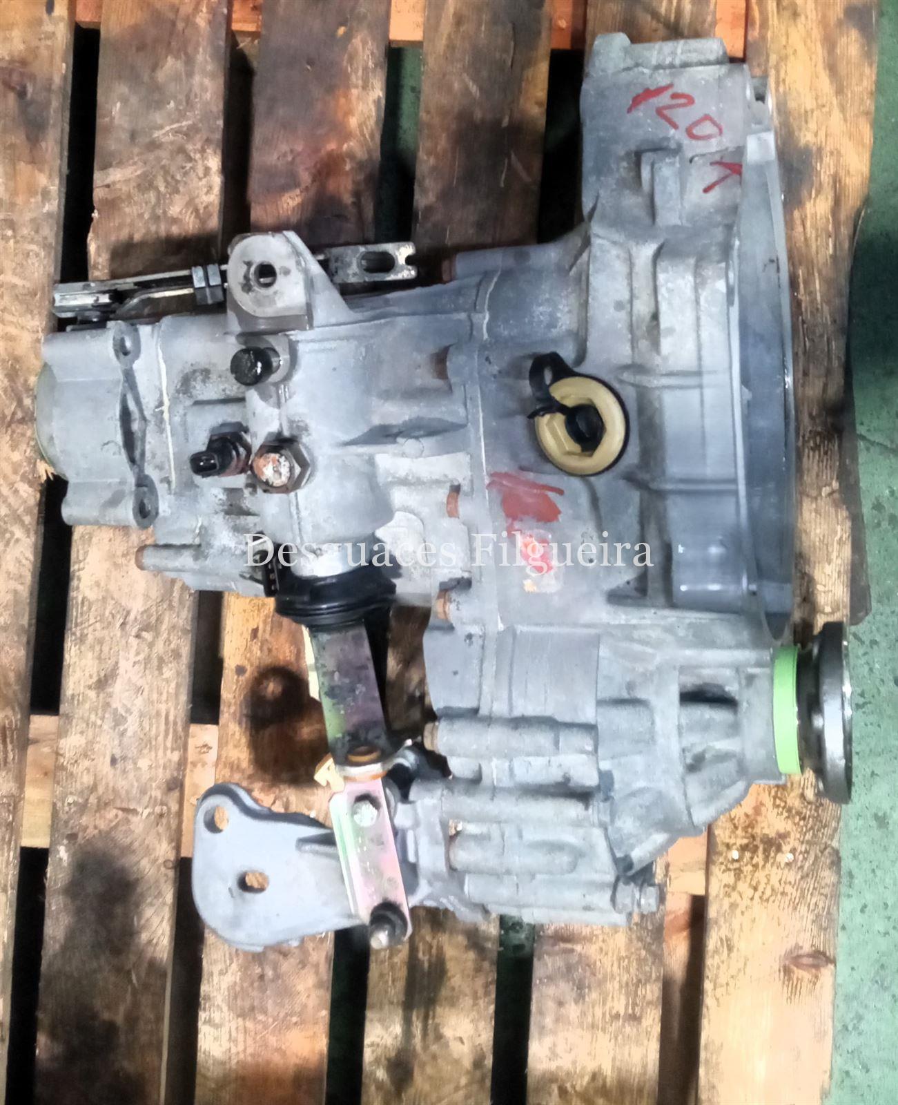 Caja de cambios manual de Volkswagen III, 1.9 D, 65 cv, código de motor 1Y, año 1996. - Imagen 6
