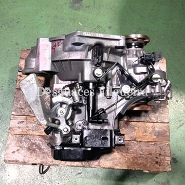 Caja de cambios manual de Volkswagen Polo IV 1.4 TDI, 75 cv, código de motor AMF, ref caja cambio EWR, año 2003. - Imagen 2