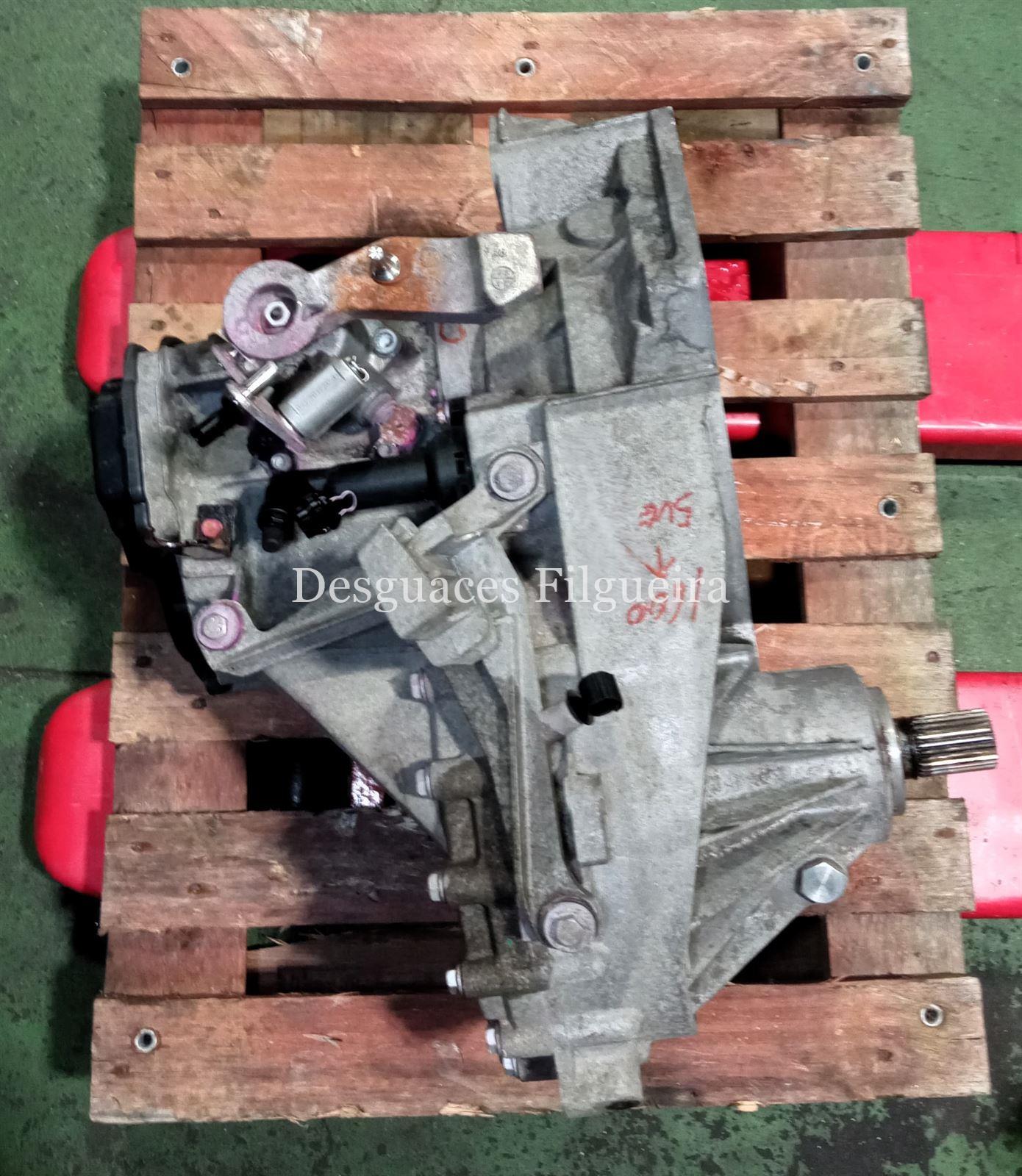 Caja de cambios manual de Volkswagen Transporter Furgón T5 1.9 TDI, 102 cv, código de motor BRS, año 2008. - Imagen 2