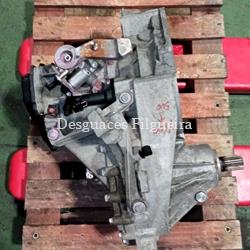 Caja de cambios manual de Volkswagen Transporter Furgón T5 1.9 TDI, 102 cv, código de motor BRS, año 2008. - Imagen 2