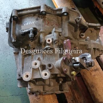 Caja de cambios manual Opel Astra 1.7 CDTI F23 Bute pegada - Imagen 2