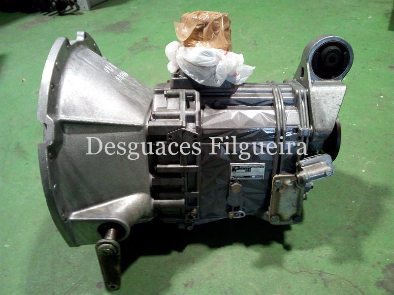 Caja de Cambios Renault B120 35 2.5D - Imagen 2