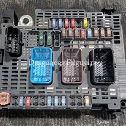 Caja Fusibles/Rele de Citroen C4, 1.6 HDi 90, 92 cv, código de motor 9HP, año 2011. - Imagen 1