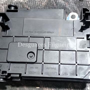 Caja Fusibles/Rele de Citroen C4, 1.6 HDi 90, 92 cv, código de motor 9HP, año 2011. - Imagen 2