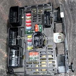 Caja fusibles/relé de Citroen C4 1.6 HDi, 90 cv, código de motor 9HX, año 2008. - Imagen 1