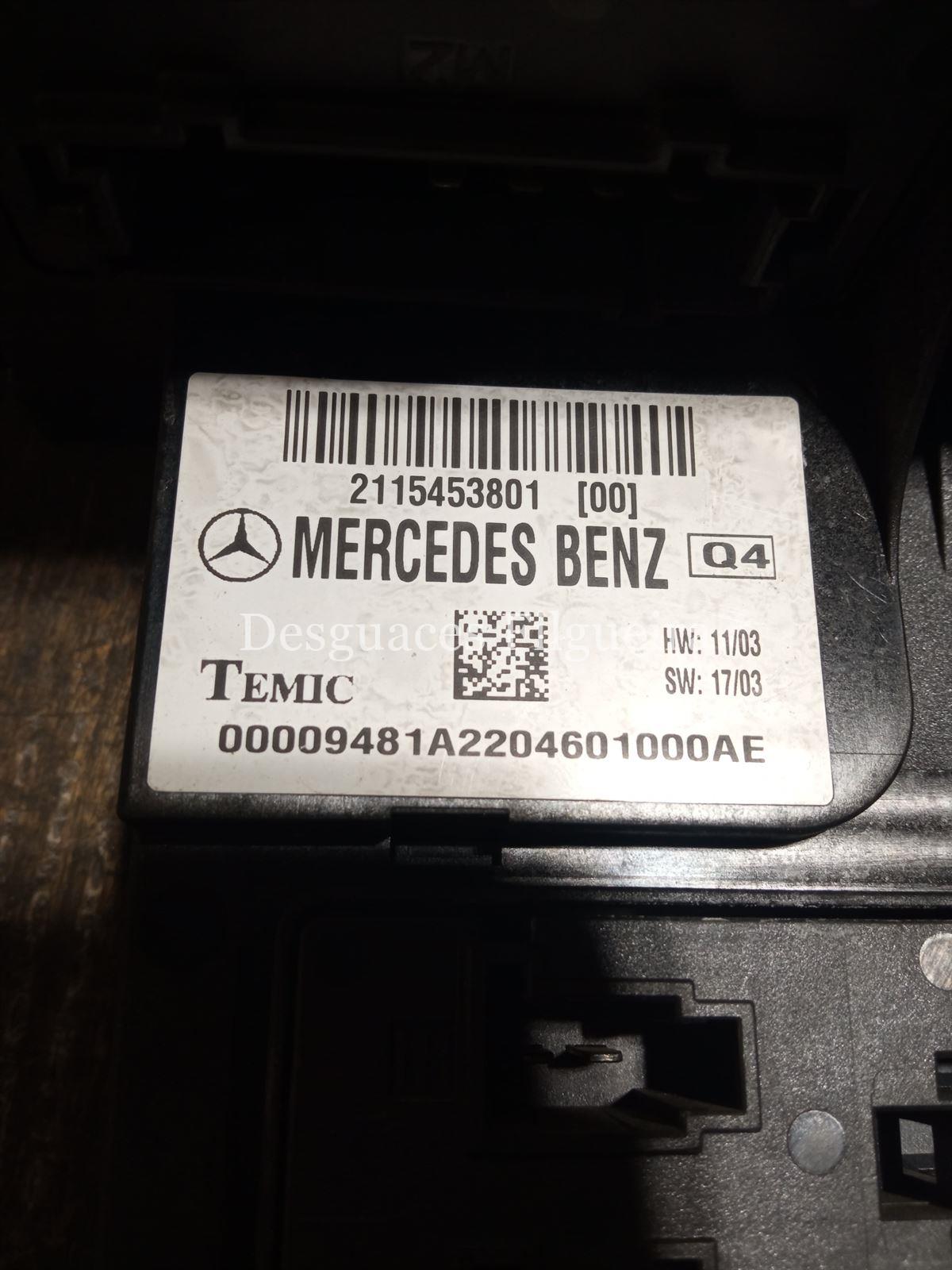 Caja fusibles/relés de Mercedes-Benz Clase E W211 3.2 280 CDI OM 648.961 - Imagen 2