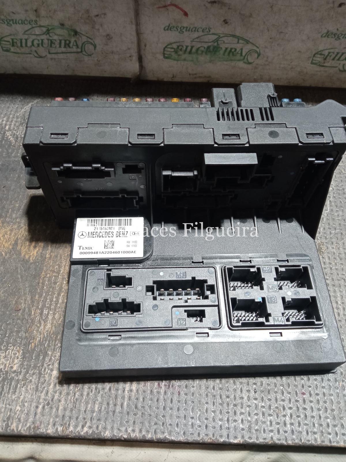 Caja fusibles/relés de Mercedes-Benz Clase E W211 3.2 280 CDI OM 648.961 - Imagen 3