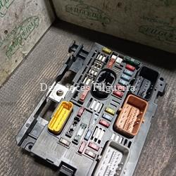Caja fusibles/reles Peugeot 308 2.0 HDi RHR - Imagen 1