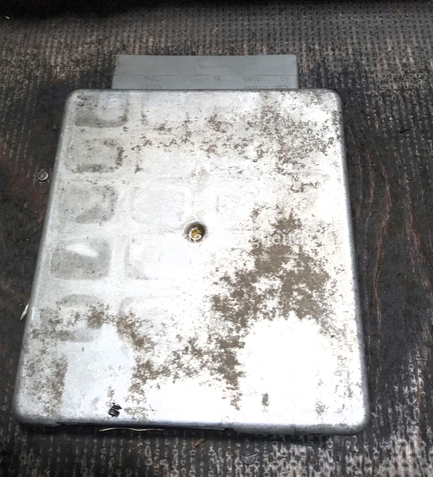 Centralita Check Control de Ford Transit Furgón 2.4 DI, 90 cv, código de motor D2FA. - Imagen 4