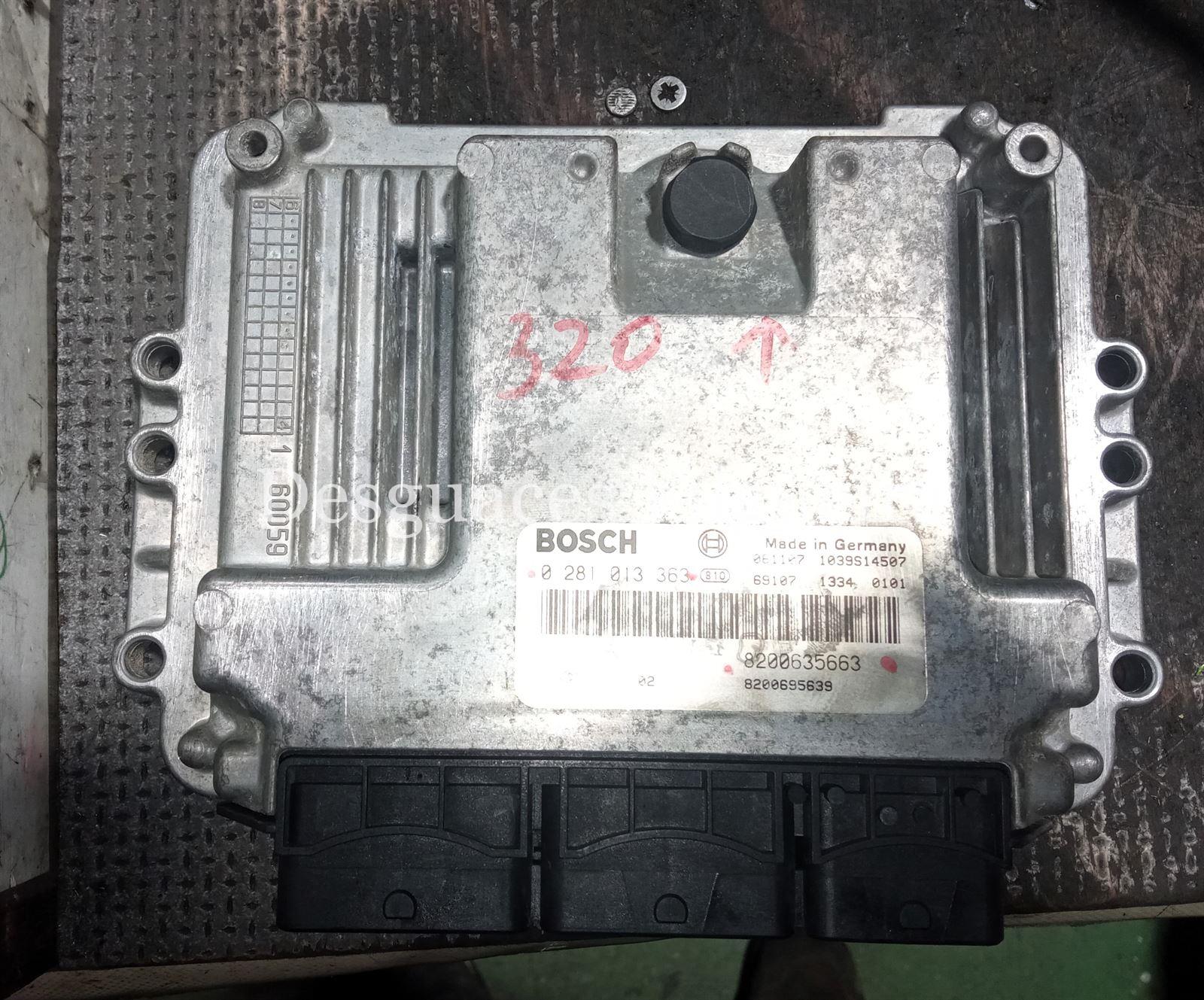 Centralita check control de Renault Trafic II Furgón 2.5 dCi 146 cv, código de motor G9U 630, año 2007. - Imagen 1