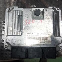 Centralita check control de Renault Trafic II Furgón 2.5 dCi 146 cv, código de motor G9U 630, año 2007. - Imagen 1