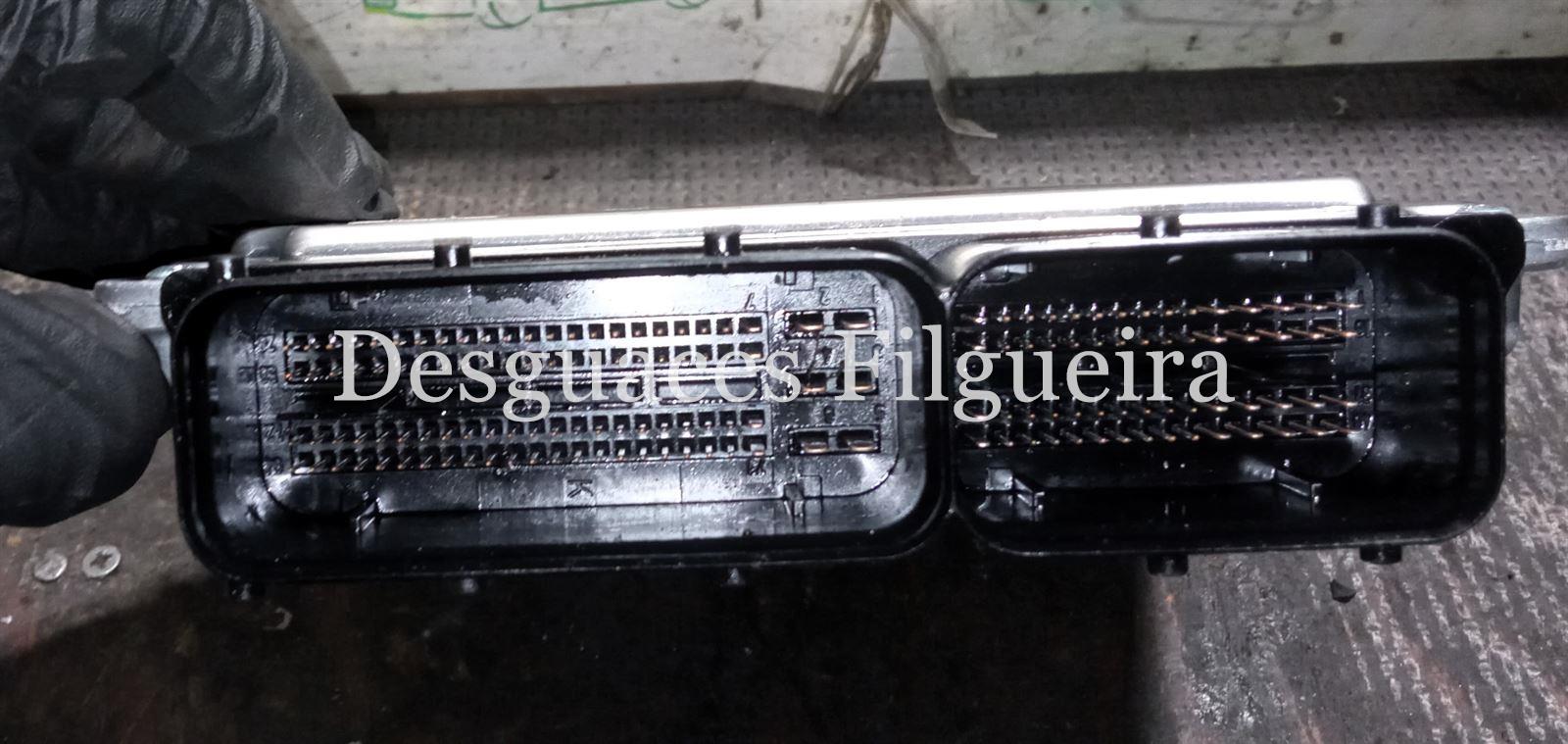 Centralita check control de Volkswagen Transporter T5, 1.9 TDI, 102 cv, código de motor BRS, año 2008. - Imagen 3