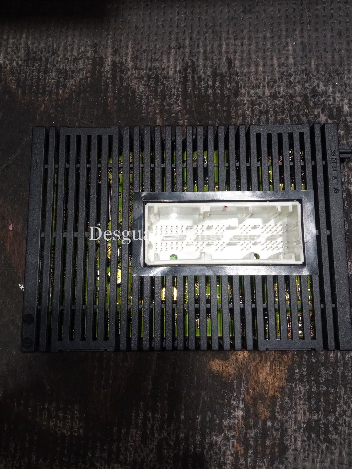 Centralita de luces BMW X3 20D 3451528 532327828 - Imagen 2