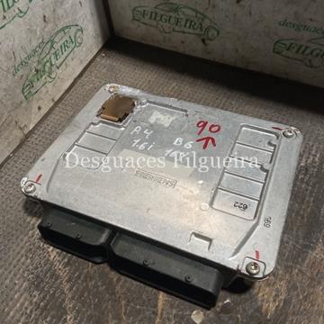 Centralita motor ECU Audi A4 1.6 ALZ - Imagen 1