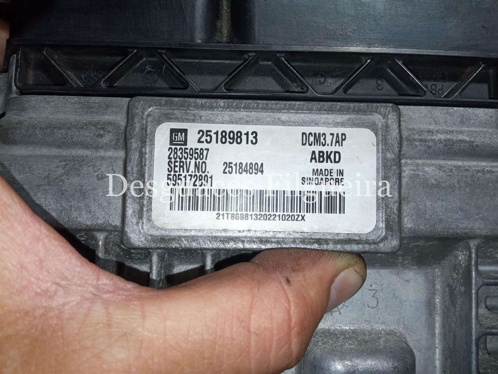 Centralita motor ECU Chevrolet Captiva 2.2 VCDI Z22D1 - Imagen 3
