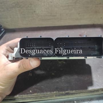 Centralita motor ECU Kia Sorento 2.5 CRDI D4CB - Imagen 1