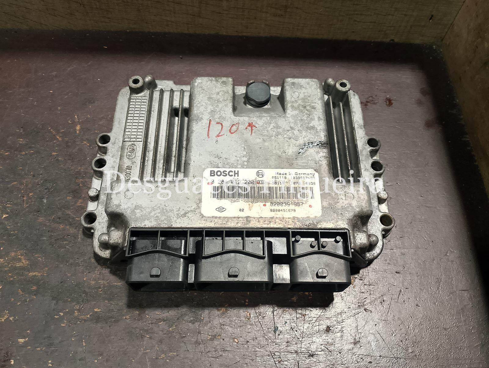 Centralita motor ECU Renault Master 3.0 DCI ZD3A202 8200391957 Bosch 0281012200 - Imagen 1