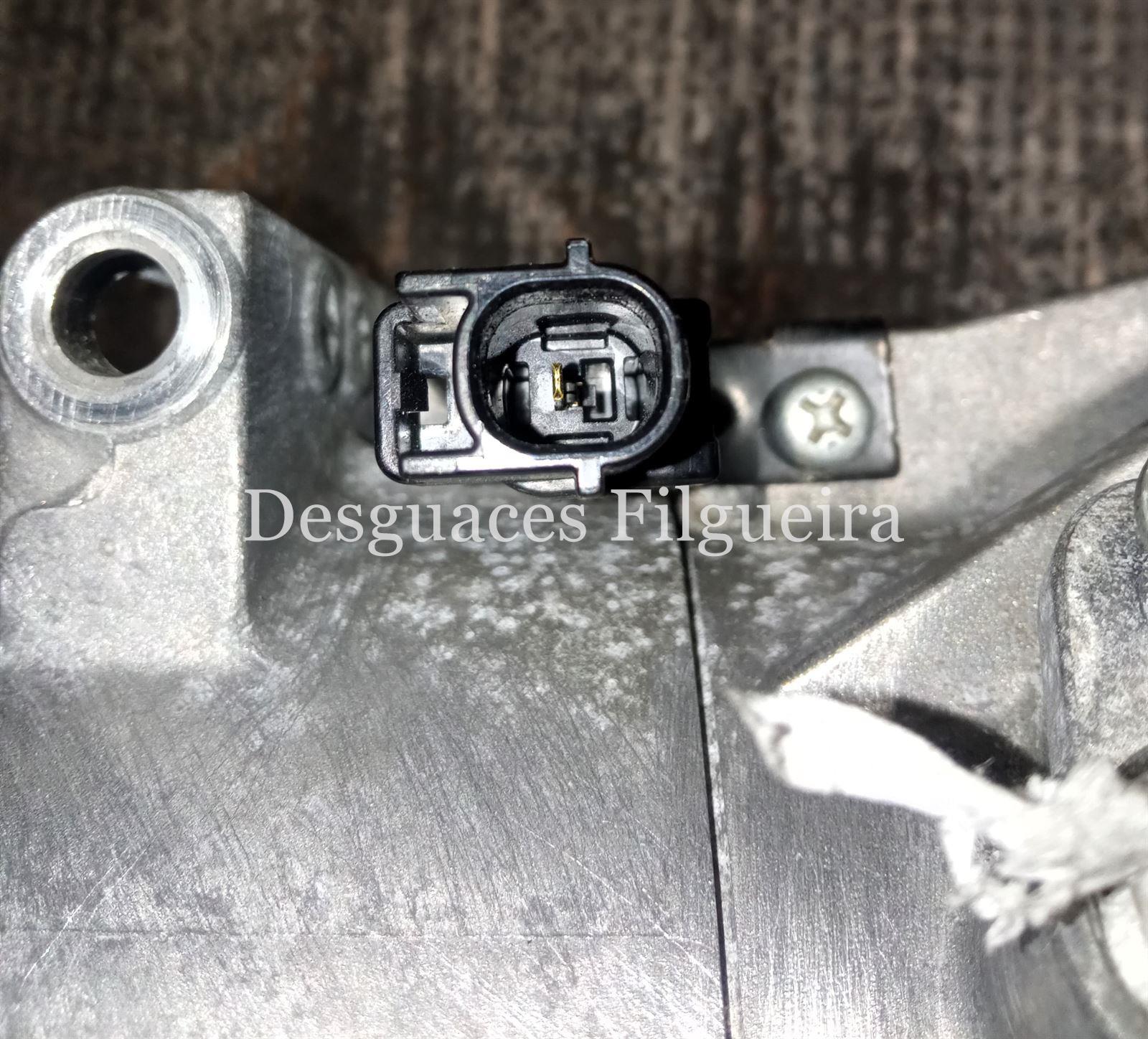 Compresor de aire acondicionado de Mazda CX-3 2.0, 121 cv, código de motor PE, año 2019. - Imagen 3